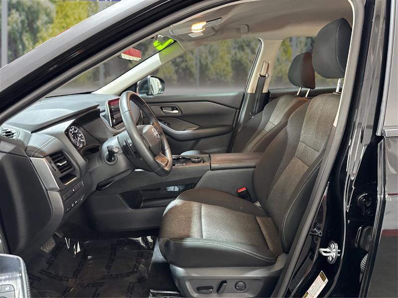 Nissan Rogue SV AWD 2025