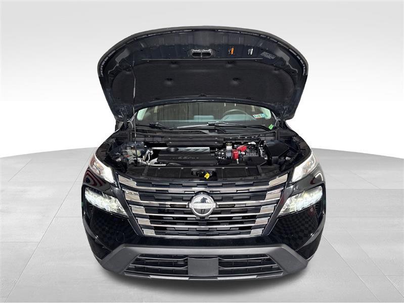 Nissan Rogue SV AWD 2025