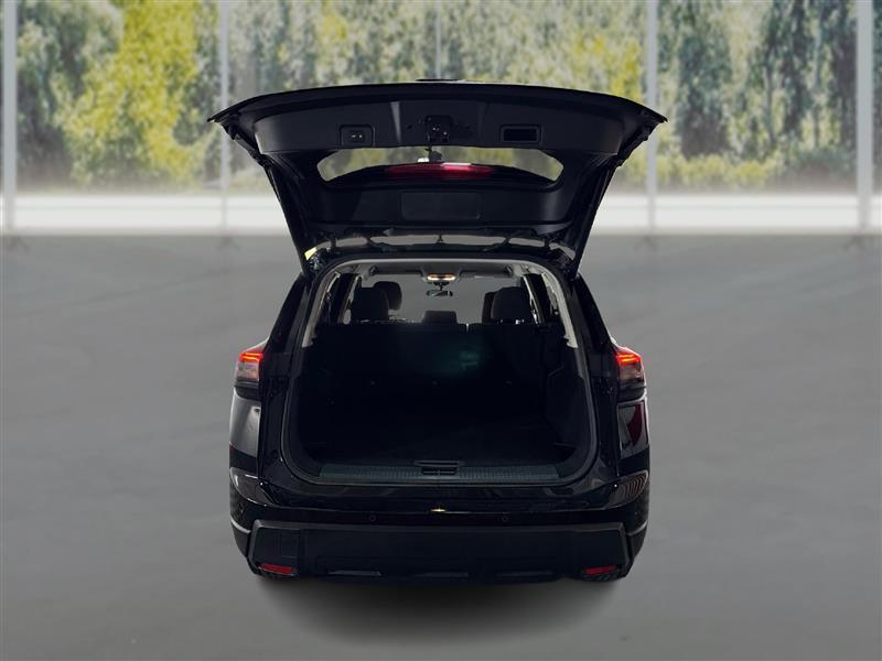 Nissan Rogue SV AWD 2025