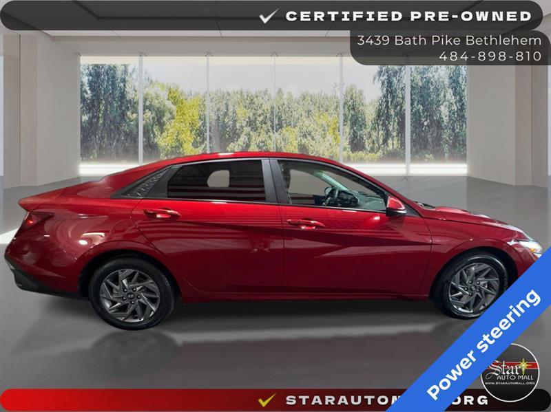 Hyundai Elantra SEL 2024