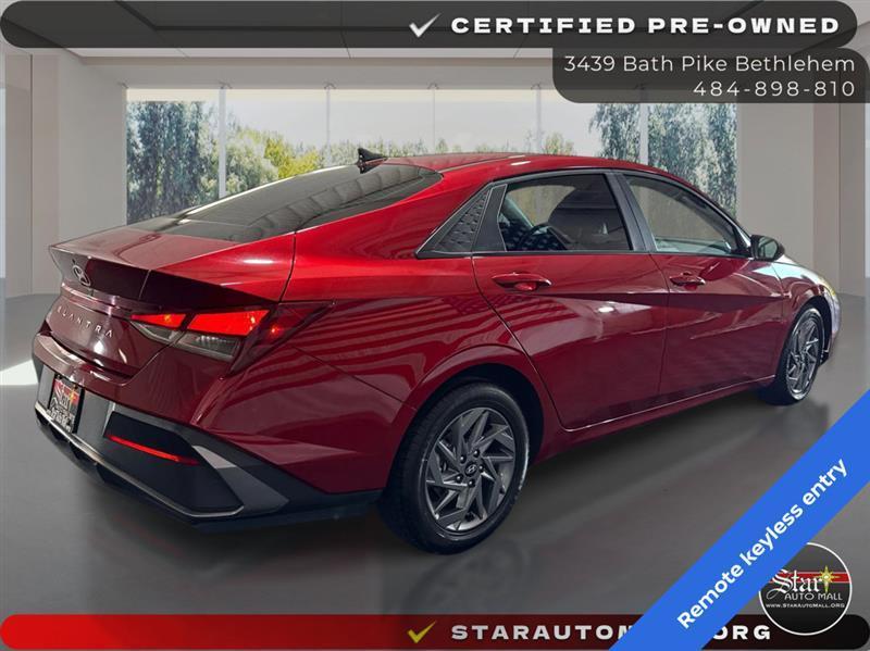Hyundai Elantra SEL 2024