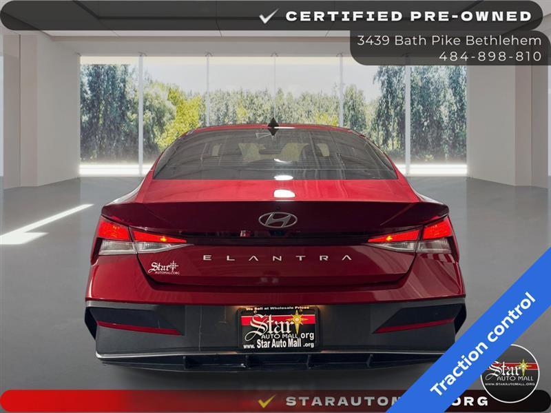 Hyundai Elantra SEL 2024
