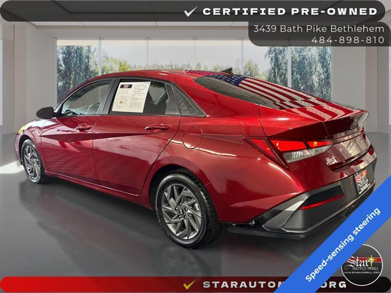 Hyundai Elantra SEL 2024