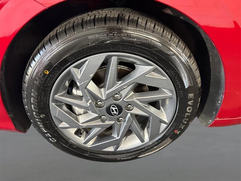 Hyundai Elantra SEL 2024