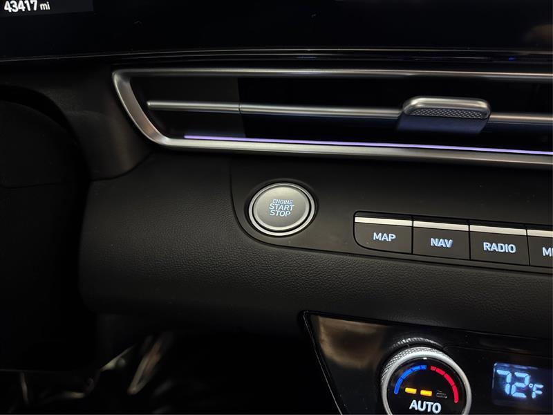 Hyundai Elantra SEL 2024