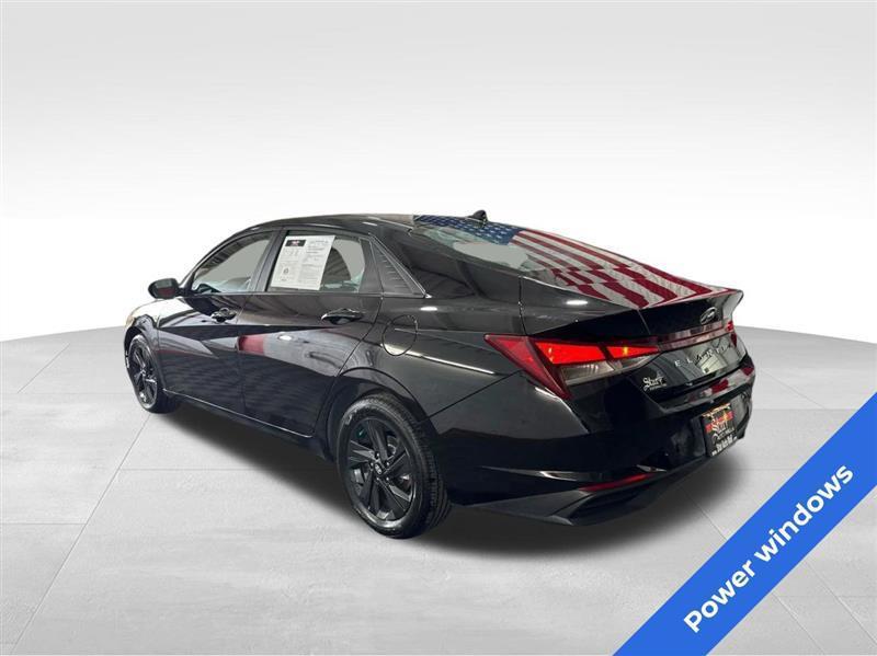 Hyundai Elantra SEL 2023