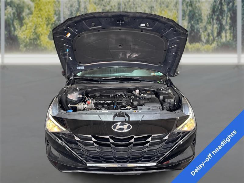 Hyundai Elantra SEL 2023