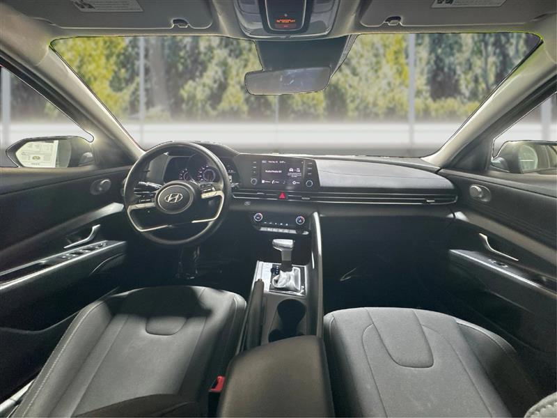 Hyundai Elantra SEL 2023