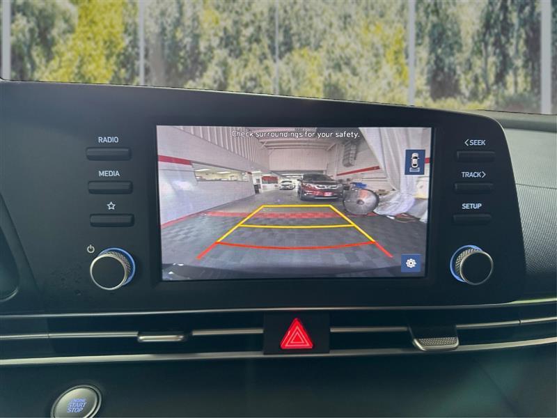 Hyundai Elantra SEL 2023