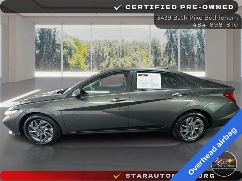 Hyundai Elantra Blue Hybrid 2024
