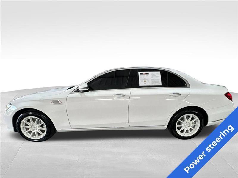 Mercedes-Benz E-Class E300 Luxury 4MATIC Sedan 2019
