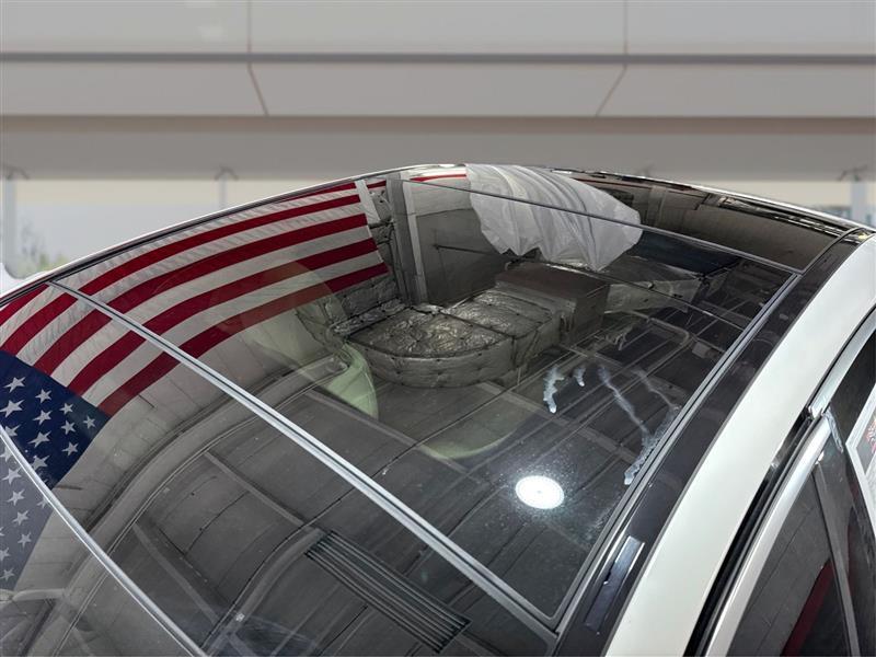 Mercedes-Benz E-Class E300 Luxury 4MATIC Sedan 2019