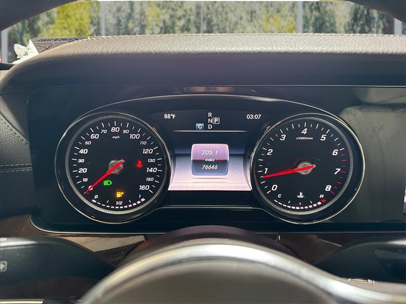 Mercedes-Benz E-Class E300 Luxury 4MATIC Sedan 2019