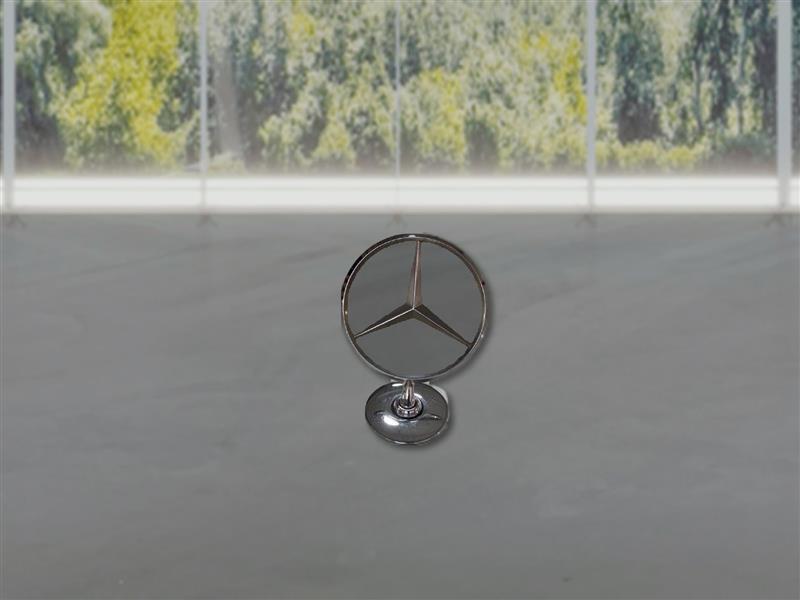 Mercedes-Benz E-Class E300 Luxury 4MATIC Sedan 2019