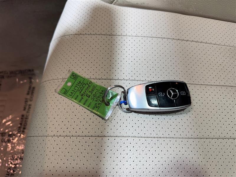 Mercedes-Benz E-Class E300 Luxury 4MATIC Sedan 2019