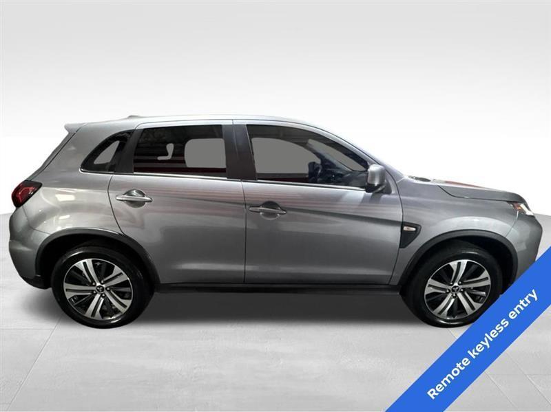 Mitsubishi Outlander Sport 2.0 ES 4WD CVT 2020