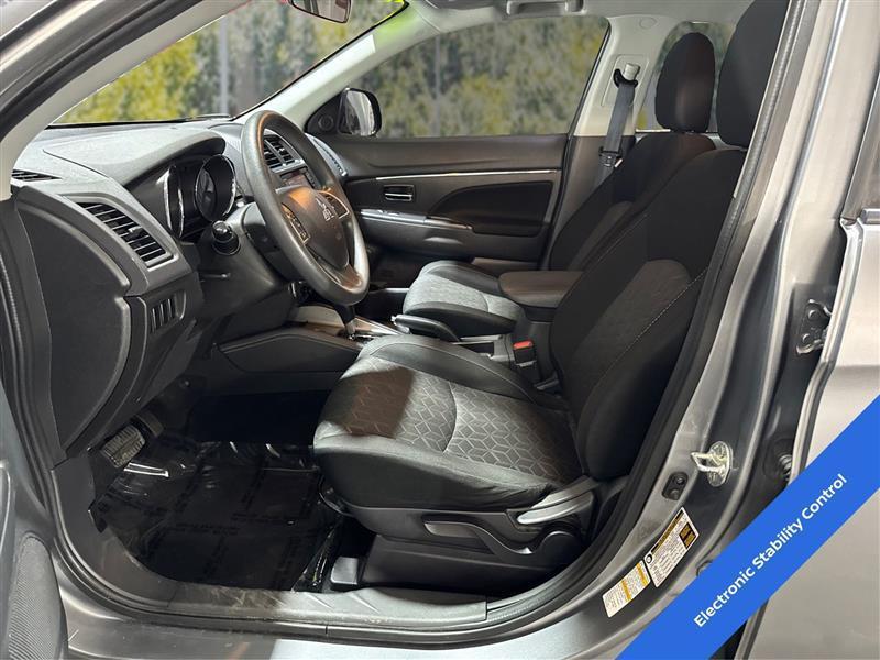 Mitsubishi Outlander Sport 2.0 ES 4WD CVT 2020