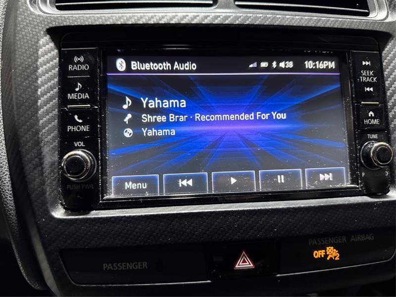 Mitsubishi Outlander Sport 2.0 ES 4WD CVT 2020