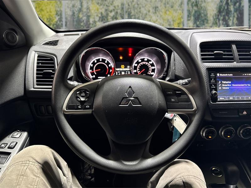 Mitsubishi Outlander Sport 2.0 ES 4WD CVT 2020