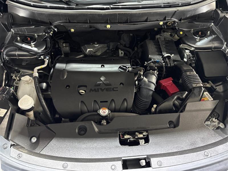 Mitsubishi Outlander Sport 2.0 ES 4WD CVT 2020