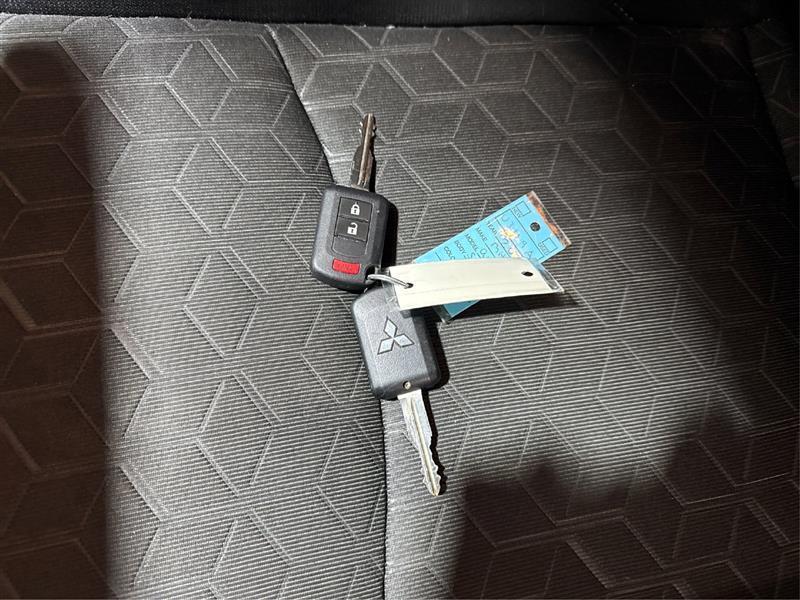 Mitsubishi Outlander Sport 2.0 ES 4WD CVT 2020