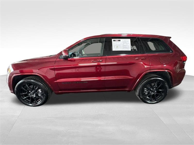 Jeep Grand Cherokee photo 8