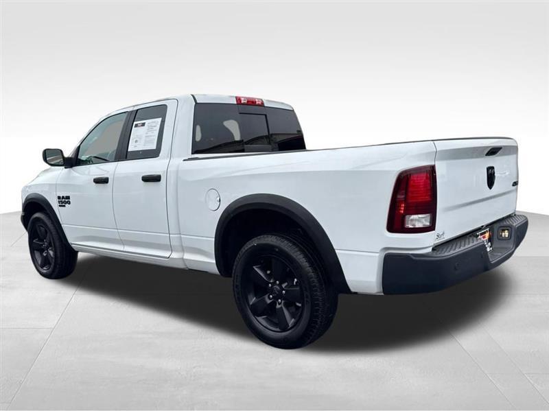 RAM 1500 SLT Quad Cab 4WD 2020