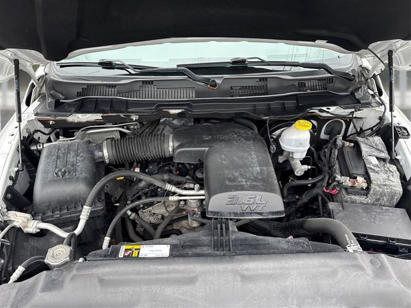 RAM 1500 SLT Quad Cab 4WD 2020