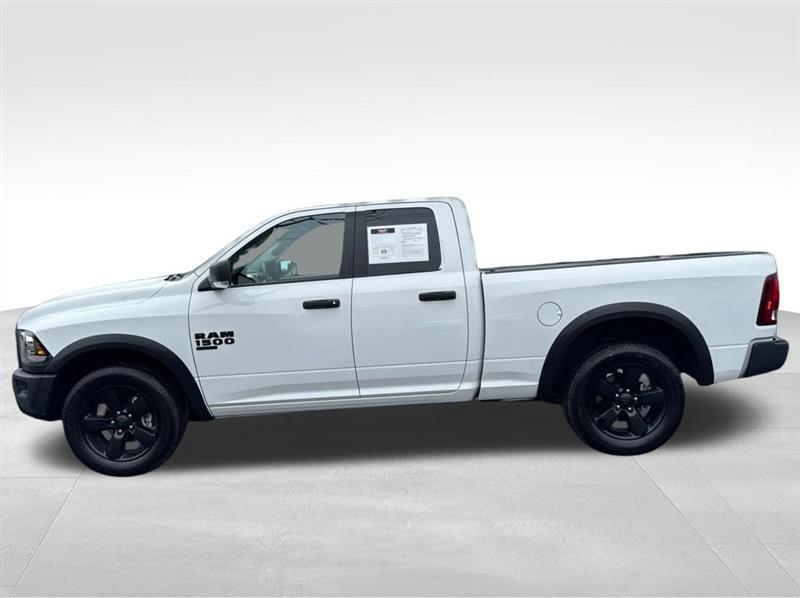 RAM 1500 SLT Quad Cab 4WD 2020