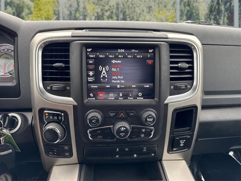 RAM 1500 SLT Quad Cab 4WD 2020