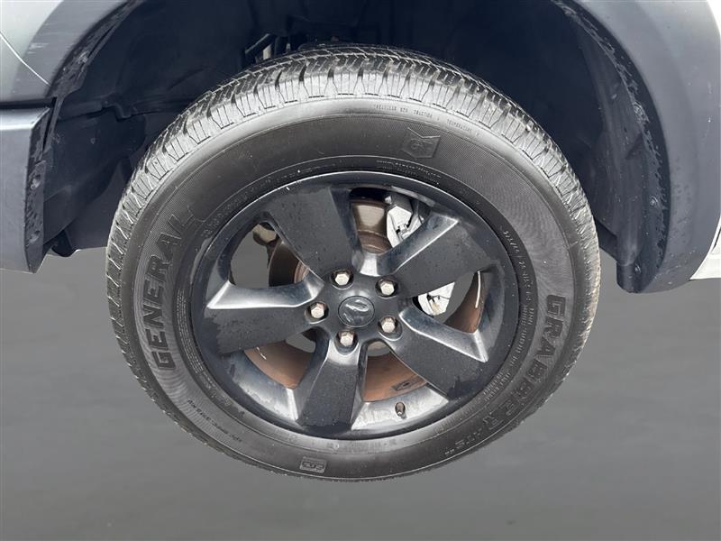 RAM 1500 SLT Quad Cab 4WD 2020