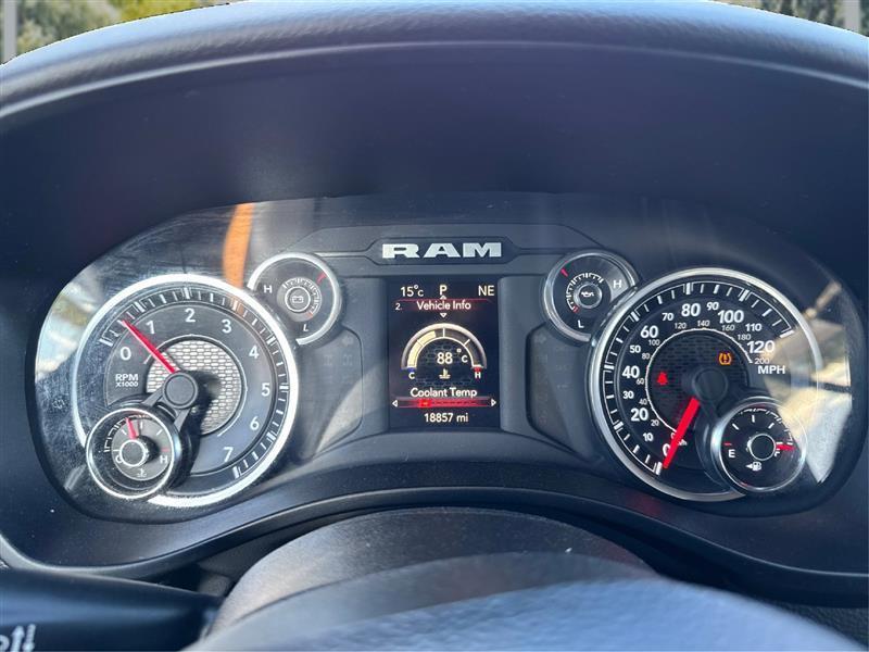 RAM 1500 Big Horn Crew Cab SWB 4WD 2023