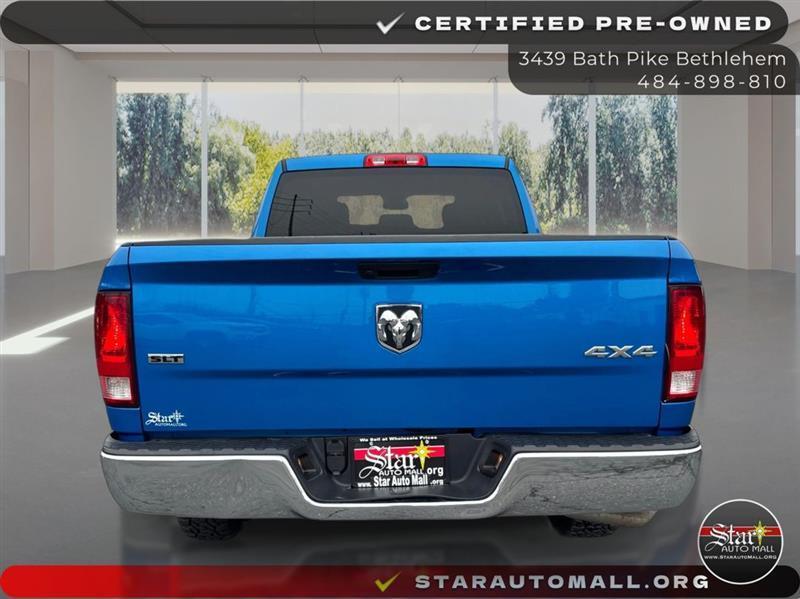 RAM 1500 SLT Quad Cab 4WD 2024
