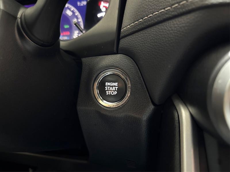 Toyota RAV4 XLE 2024