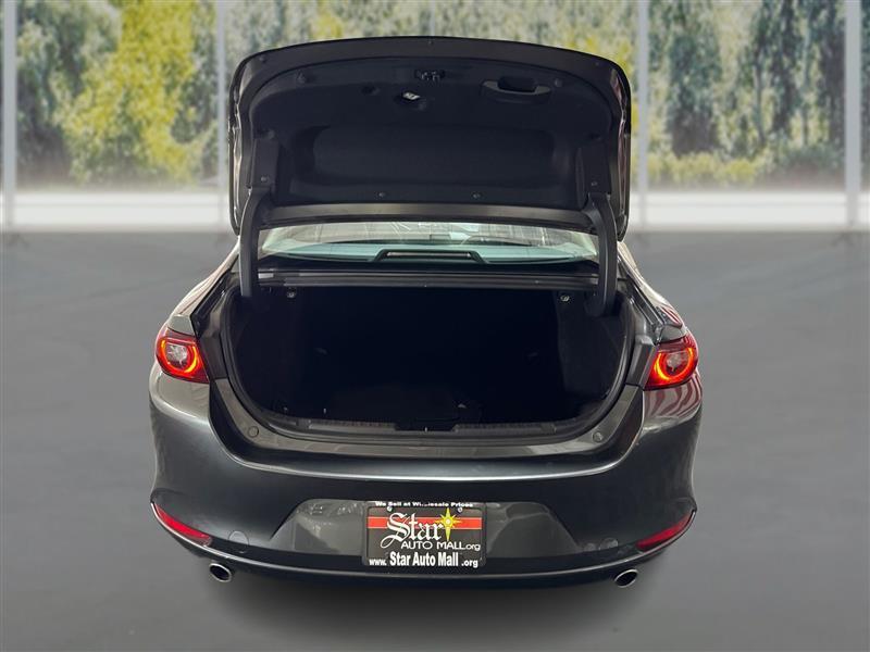 Mazda MAZDA3 Select 2024