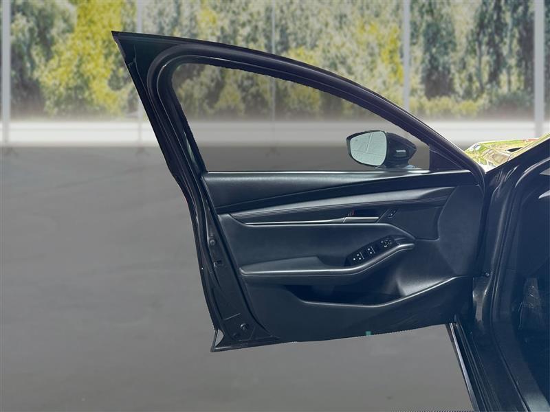 Mazda MAZDA3 Select 2024