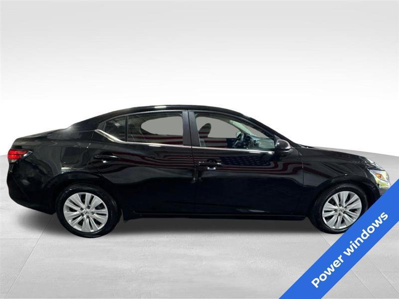 Nissan Sentra S 2020
