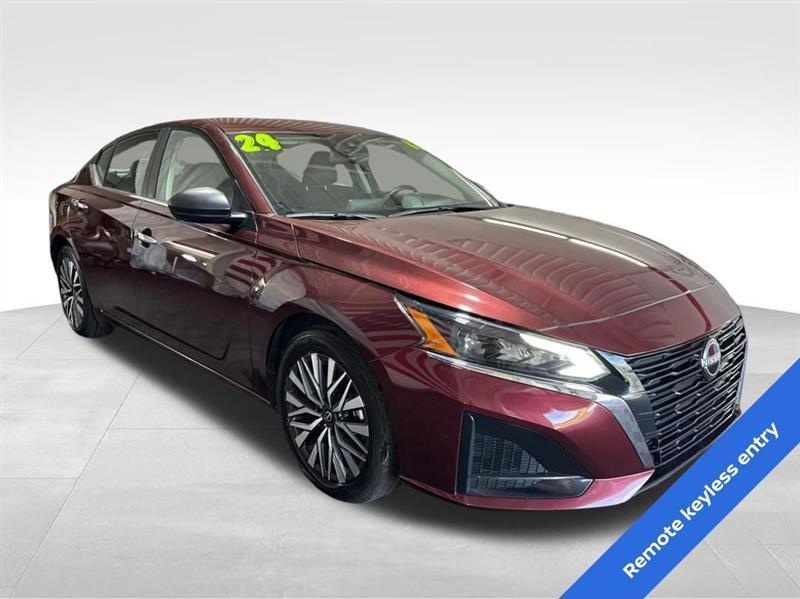 Nissan Altima 2.5 SV 2024