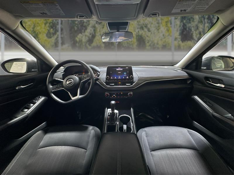 Nissan Altima 2.5 SV 2024