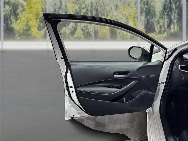 Toyota Corolla photo 20