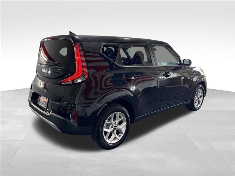 Kia Soul LX CVT 2024