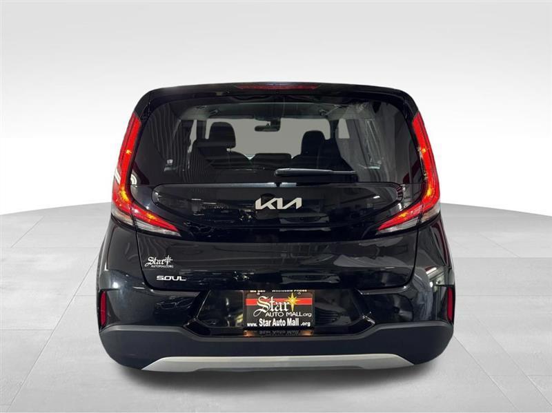 Kia Soul LX CVT 2024
