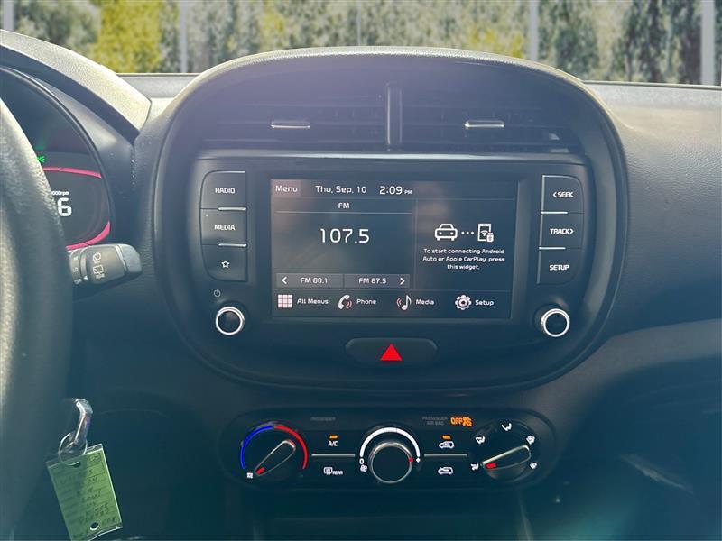 Kia Soul LX CVT 2024