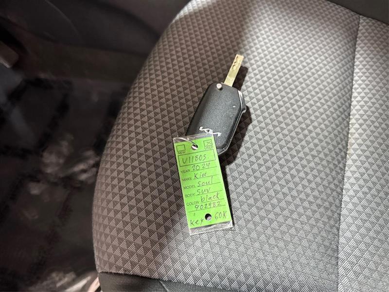 Kia Soul LX CVT 2024
