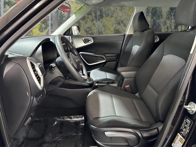 Kia Soul LX CVT 2024