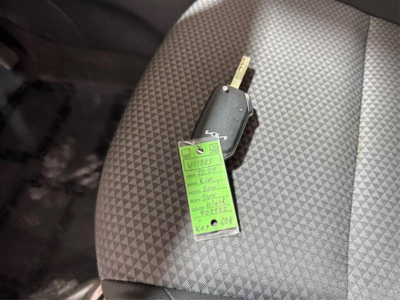 Kia Soul LX CVT 2024