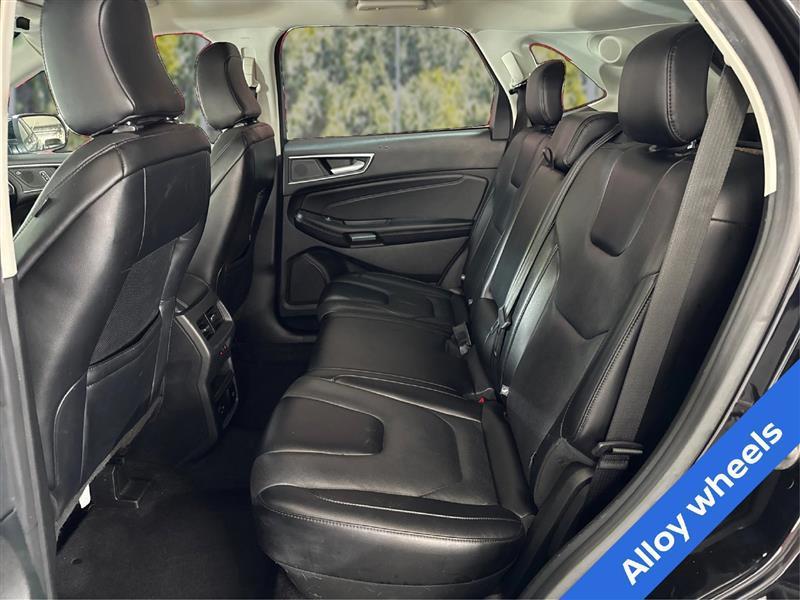 Ford Edge Titanium AWD 2022
