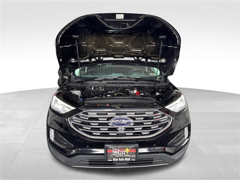 Ford Edge Titanium AWD 2022