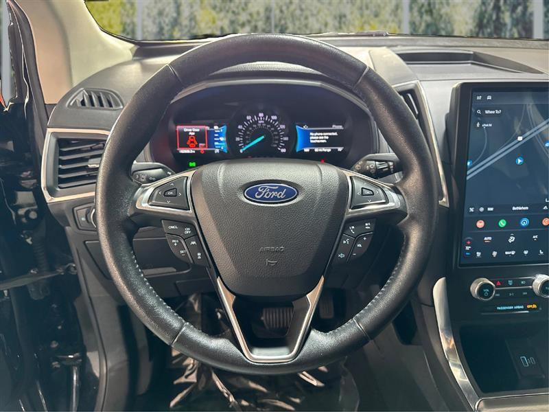 Ford Edge Titanium AWD 2022