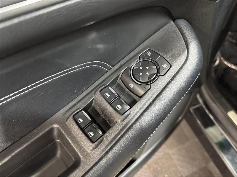 Ford Edge Titanium AWD 2022